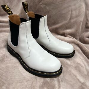 white doc marten chelsea boots